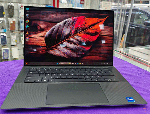 Dell XPS 15 9520 i7-12TH 4gb graphics for sale
