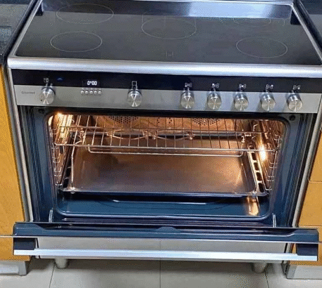 Siemens brand Electric cooker 90cm for sale