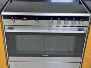Siemens brand Electric cooker 90cm for sale