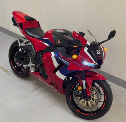 Honda CBR 600-RR 2022 GCC For Sale