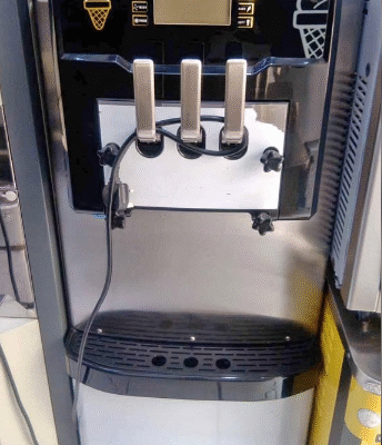 Ice Cream Machine in perfect condition for sale