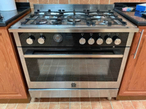 La Germania 90cm Top gas hobs oven electric cooker