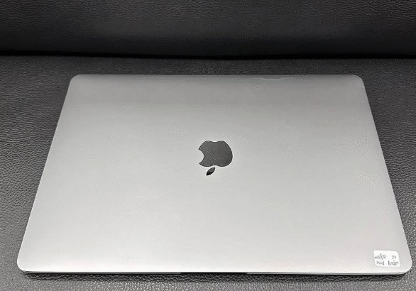 MacBook Air 2019 16/512 For Sale