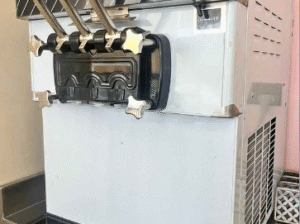 Ice Cream Machine in very good condition for sale