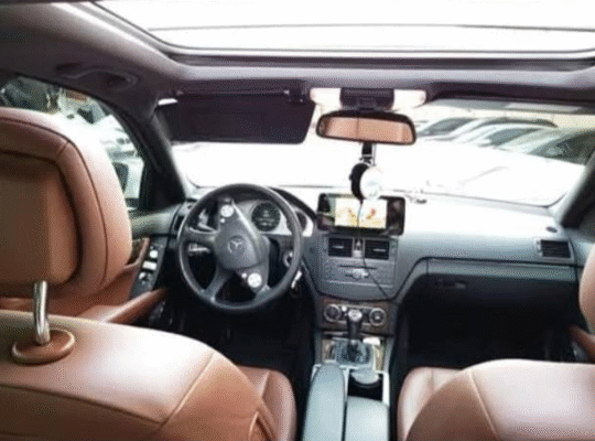 Mercedes C180 2008 GCC in good condition for sale
