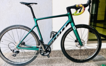 SCOTT ADDICT 20 Aerodynamic road bike For Sale