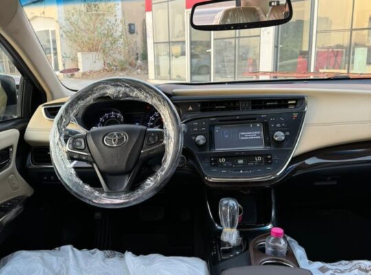 Toyota Avalon (Limited) Full Option 2015 USA impor