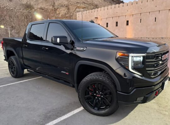 Gmc sierra AT4 2024 Gcc for sale