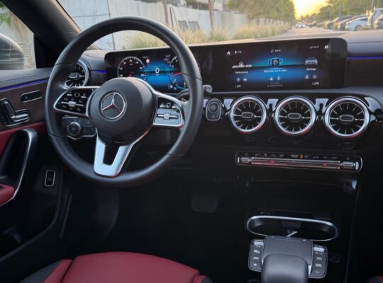 Mercedes CLA 250 2023 imported