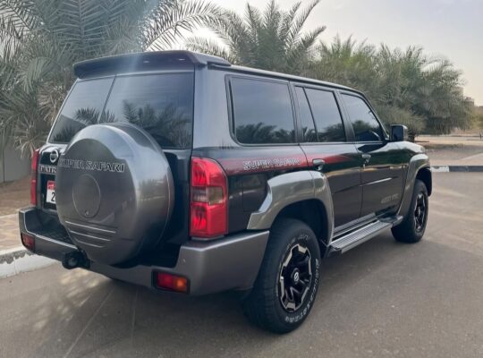Nissan patrol super safari 2022 Gcc for sale