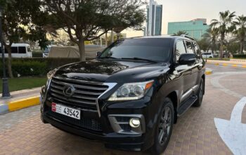 Lexus LX570s full option 2015 Gcc for sale