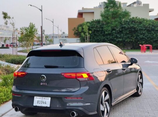 Volkswagen Golf GTI 2023 Gcc for sale