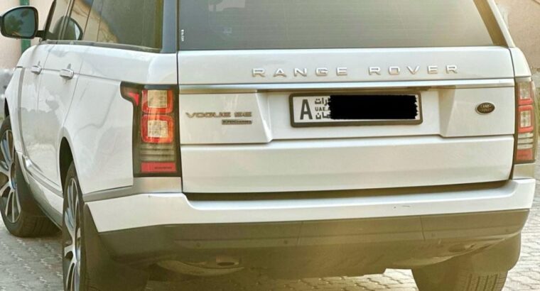 Range Rover vouge SE 2016 Gcc