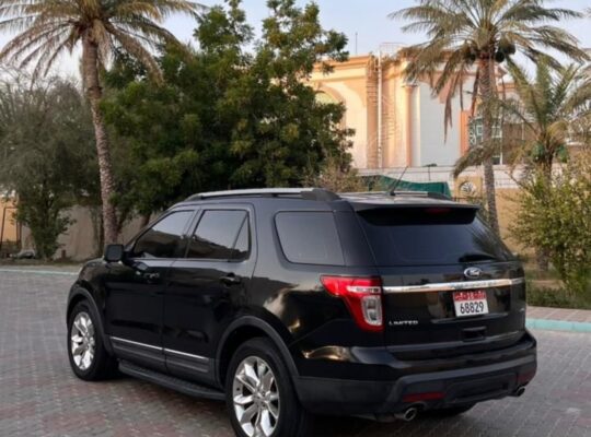 Ford Explorer 2012 Gcc for sale
