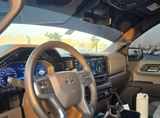 Chevrolet Silverado RST full option 2024 Gcc