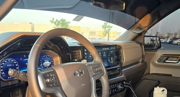 Chevrolet Silverado RST full option 2024 Gcc