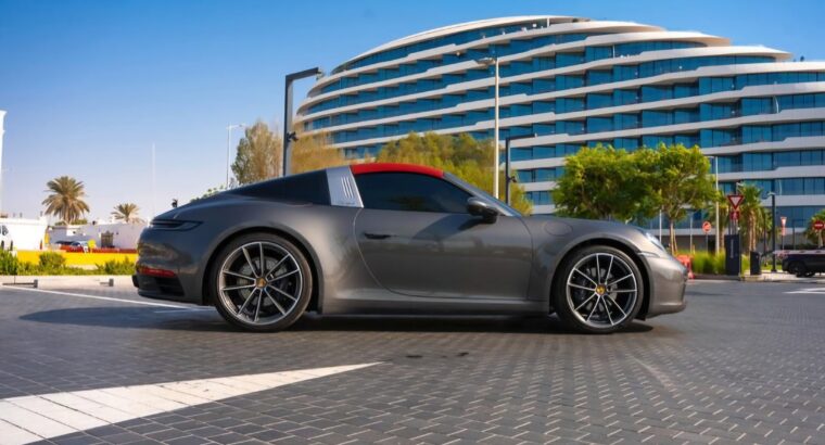 Porsche 911 Targa 4 full option 2023