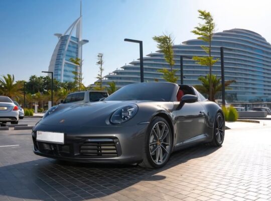 Porsche 911 Targa 4 full option 2023