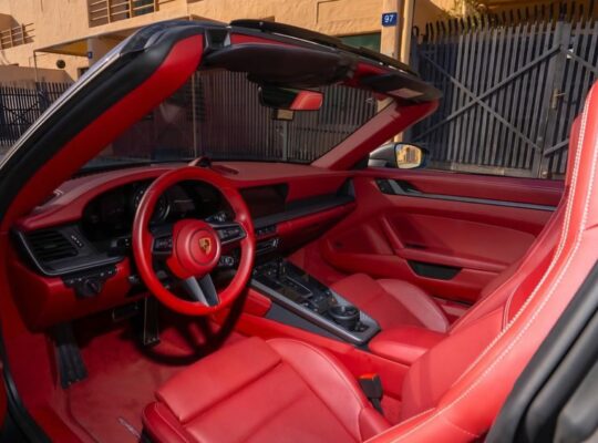 Porsche 911 Targa 4 full option 2023