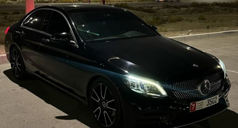 Mercedes C200 Gcc 2020 in perfect condition