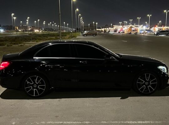 Mercedes C200 Gcc 2020 in perfect condition