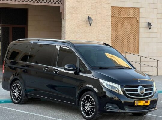 Mercedes Van V250 full option 2019 Gcc