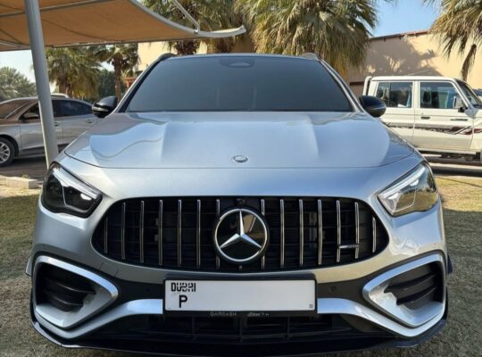 Mercedes GLA35 AMG full option 2025 Gcc