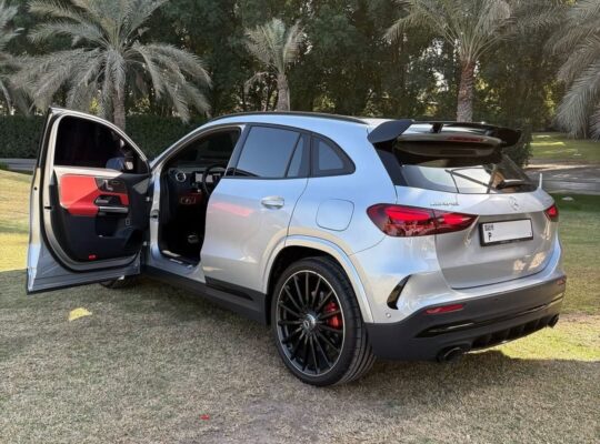 Mercedes GLA35 AMG full option 2025 Gcc