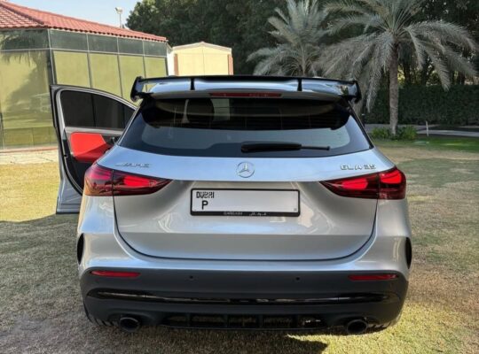 Mercedes GLA35 AMG full option 2025 Gcc