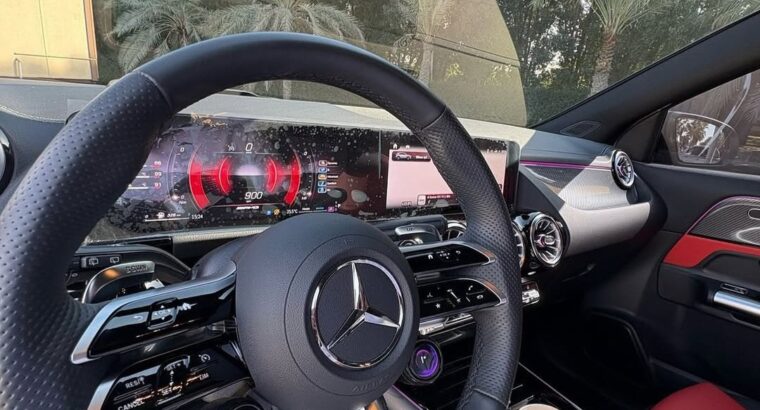 Mercedes GLA35 AMG full option 2025 Gcc