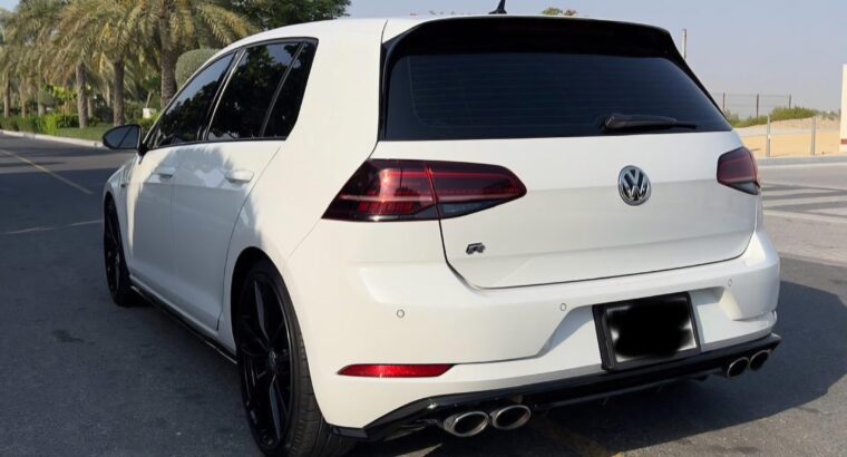 Volkswagen Golf R 2019 Gcc full option
