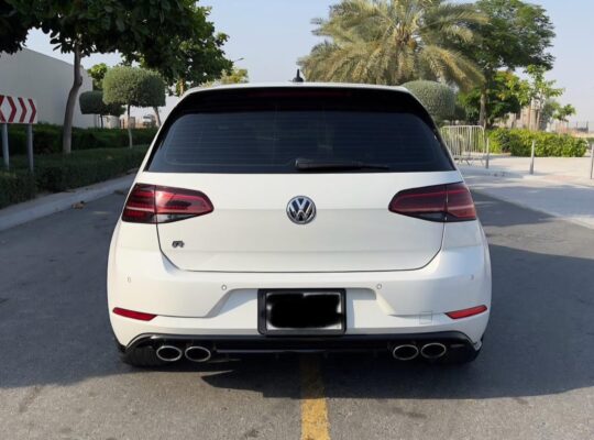 Volkswagen Golf R 2019 Gcc full option