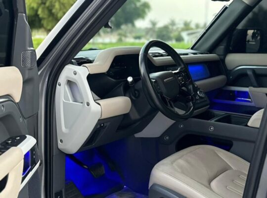 Land rover defender P400 full option 2020 for sale