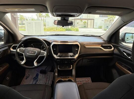 Gmc Acadia AWD 2021 full option