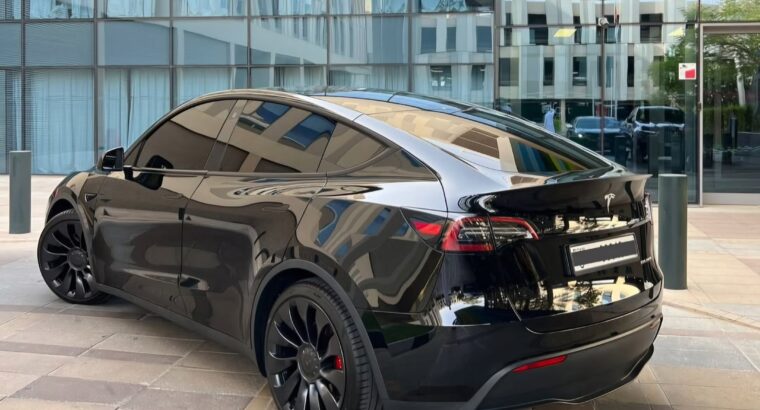Tesla model Y performance 2023 Gcc