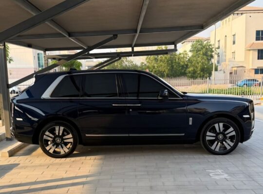 Rolls Royce Cullinan fully loaded 2021 Gcc