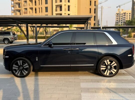 Rolls Royce Cullinan fully loaded 2021 Gcc