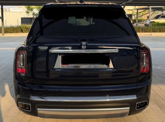 Rolls Royce Cullinan fully loaded 2021 Gcc