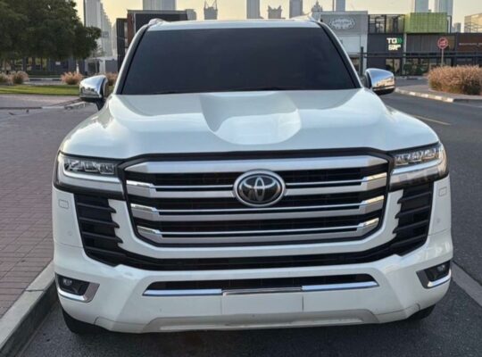 Toyota Land cruiser VXR 2023 Gcc