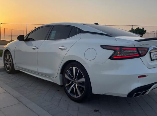 Nissan Maxima full option 2020 Gcc