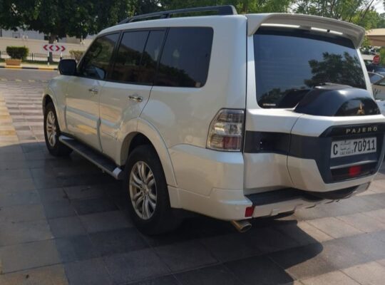 Mitsubishi Pajero GLS 3.8L full option 2018