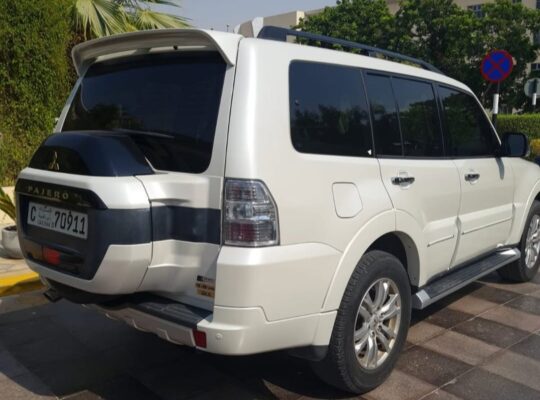 Mitsubishi Pajero GLS 3.8L full option 2018