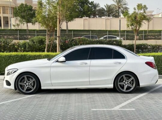 Mercedes C200 AMG 2015 Gcc