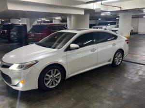 Toyota Avalon SE+ 2013 full option