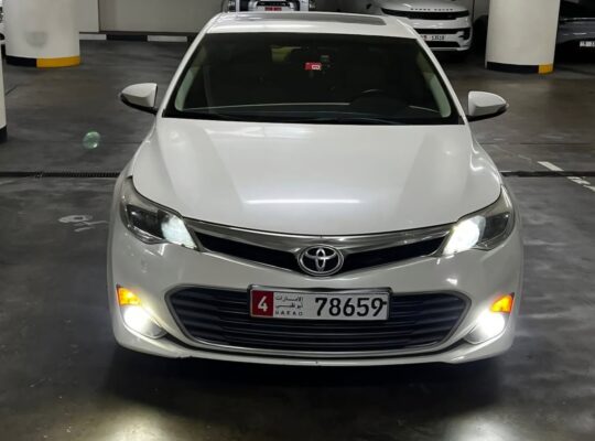 Toyota Avalon SE+ 2013 full option