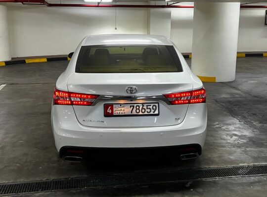 Toyota Avalon SE+ 2013 full option