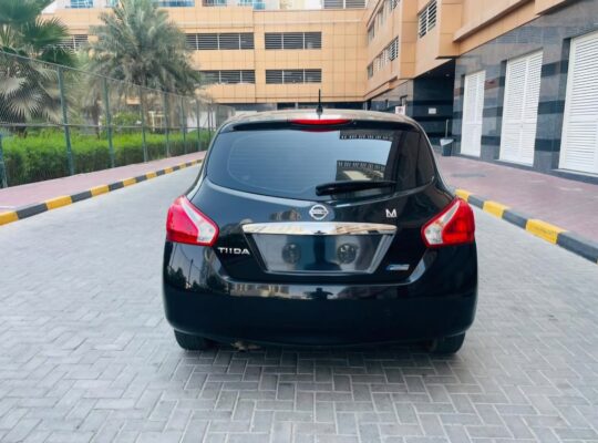 Nissan Tiida 2015 Gcc for sale