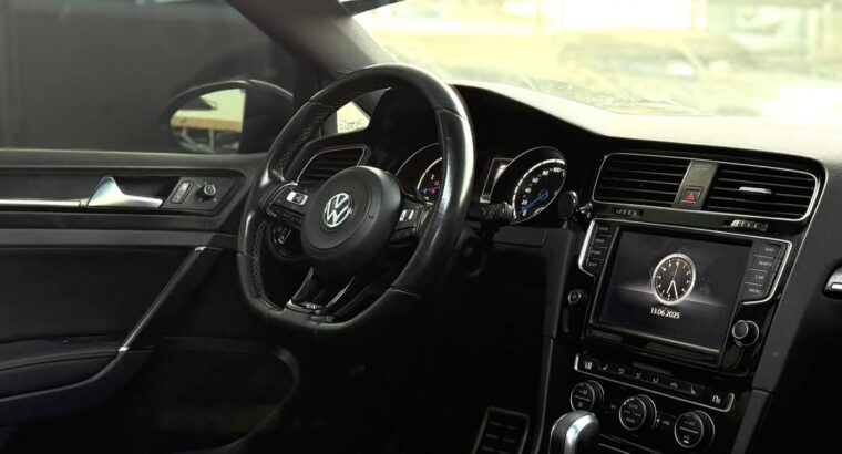 Volkswagen Golf R 2017 Gcc