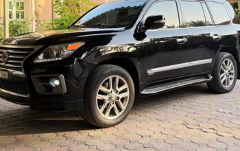 Lexus LX570 full option 2014 Gcc for sale