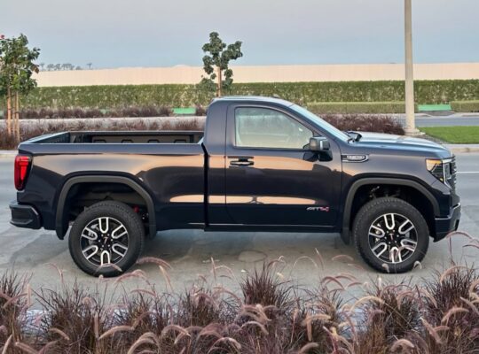 Gmc sierra AT4 Coupe 2023 Gcc